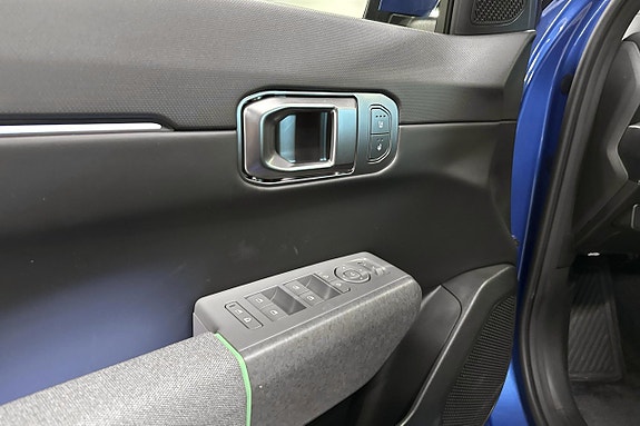 Kia EV4 14 of 22