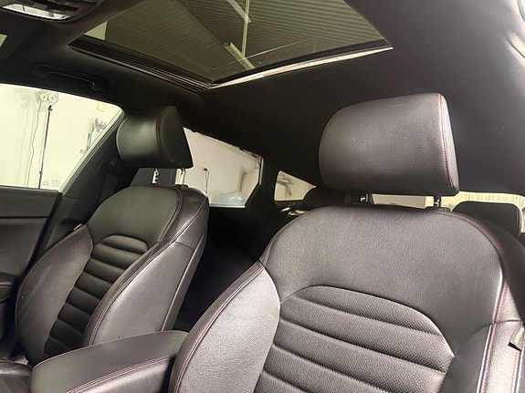 Kia Optima 9 of 22