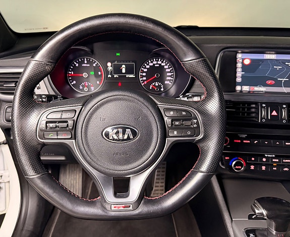 Kia Optima 11 of 22