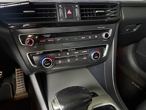 Kia Optima 18 of 22