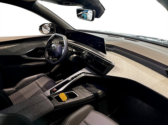Peugeot 3008 11 of 15