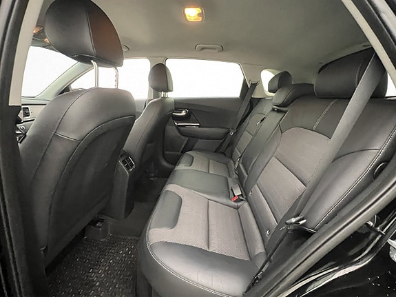 Kia Niro 17 of 30
