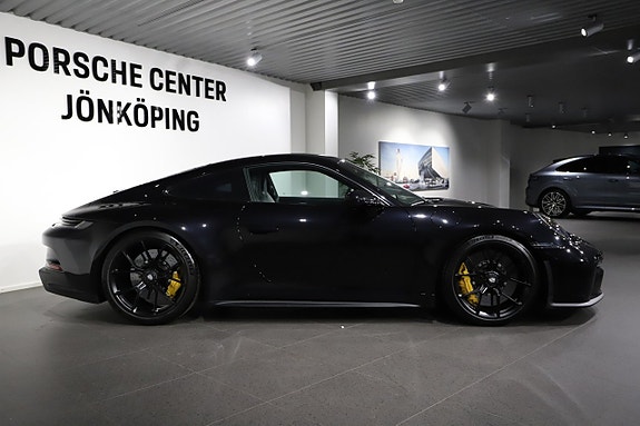 Porsche 911 GT3 6 of 27