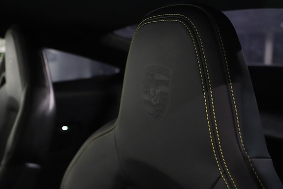 Porsche 911 GT3 26 of 27