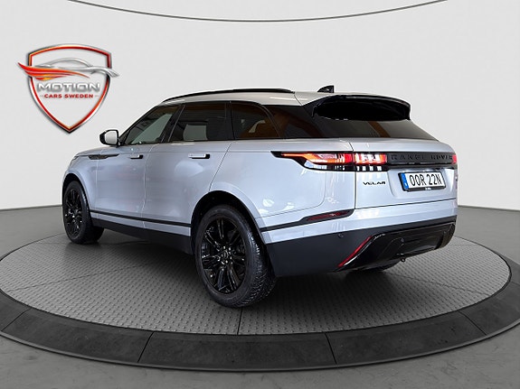 Land Rover Range Rover Velar 8 of 30