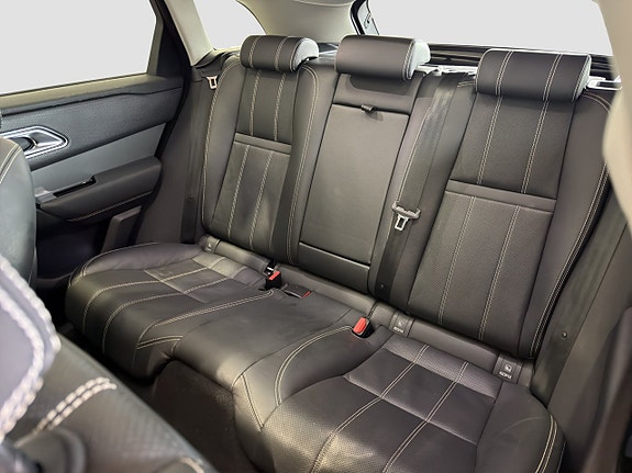 Land Rover Range Rover Velar 20 of 30