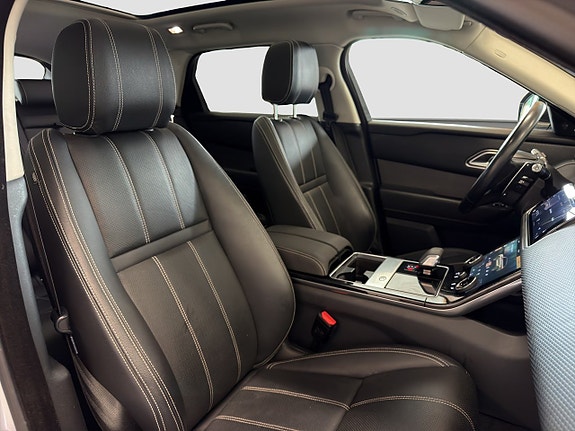 Land Rover Range Rover Velar 19 of 30
