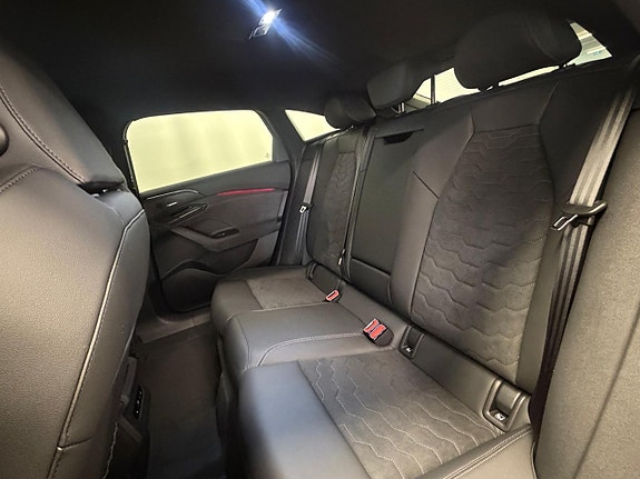 Audi A6 7 of 12