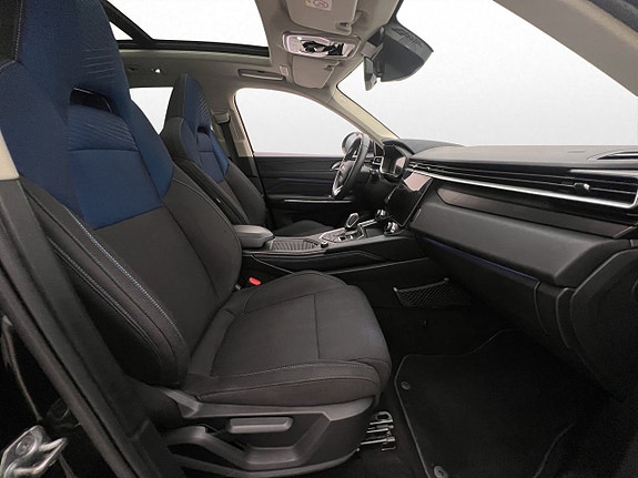 Lynk & Co 01 15 of 30
