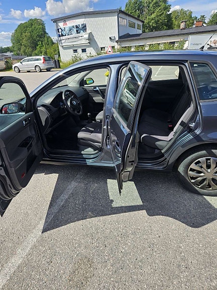 Volkswagen Polo 4 of 5