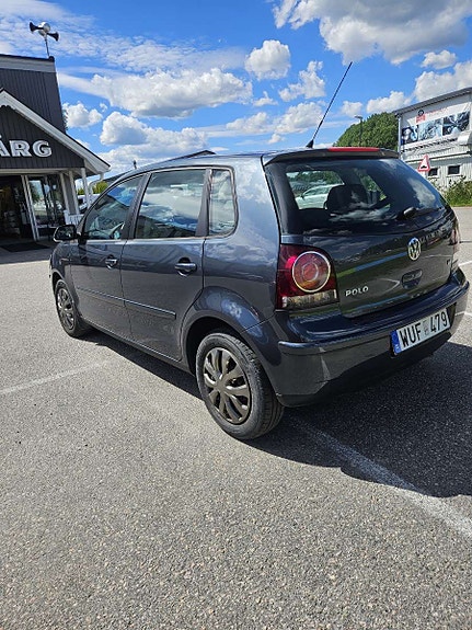 Volkswagen Polo 3 of 5
