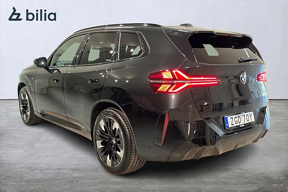 BMW X3 2 of 5