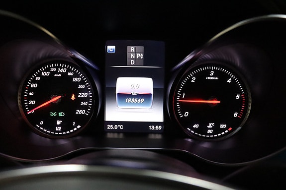 Mercedes-Benz C220 d 18 of 25