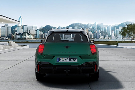 MINI Aceman E 13 of 13