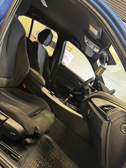 BMW 118d 6 of 7