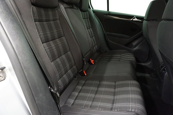 Volkswagen Golf I 30 of 30