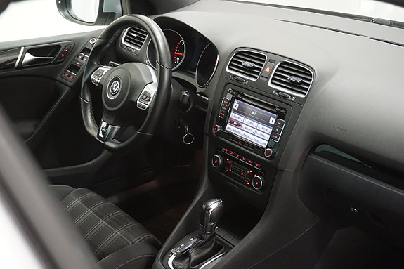 Volkswagen Golf I 17 of 30