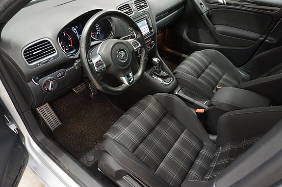 Volkswagen Golf I 21 of 30