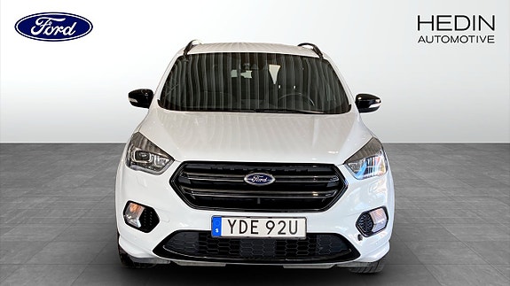 Ford Kuga 8 of 11