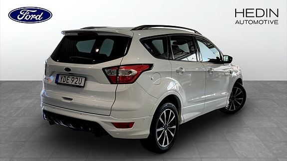 Ford Kuga 2 of 11