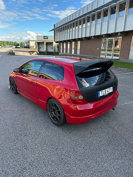 Honda Civic 4 of 5