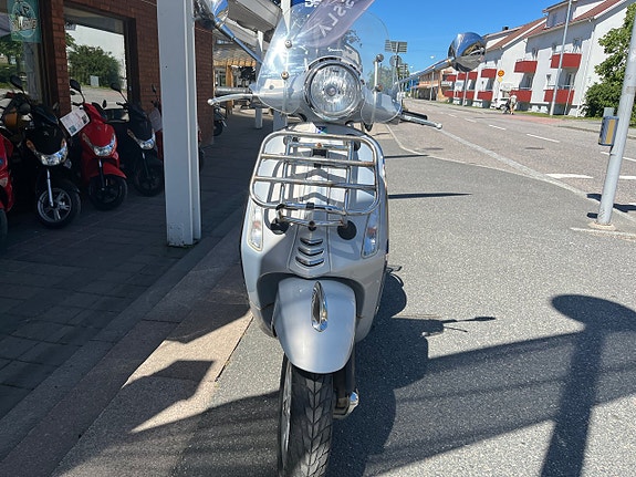 Vespa Primavera 2-takt Moped klass 1 3 of 5