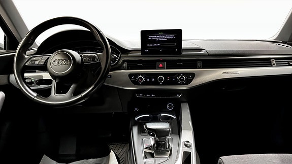 Audi A4 4 of 12