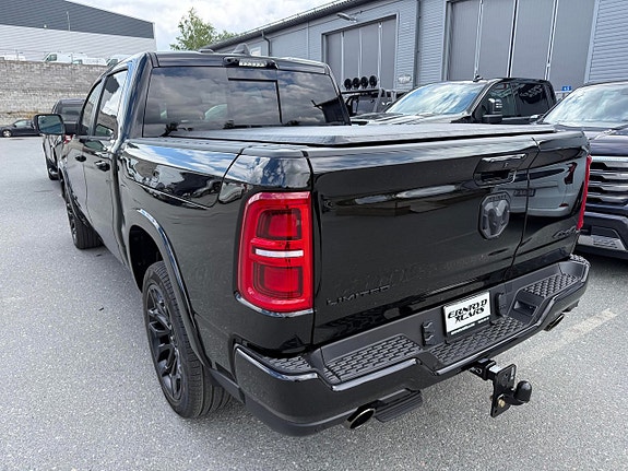 Dodge RAM 1500 4 of 5
