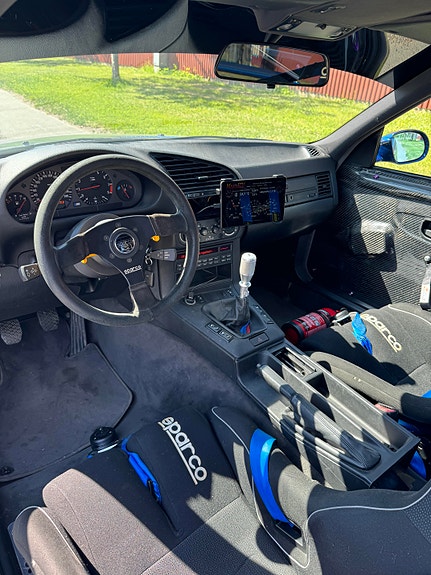 BMW M3 5 of 5