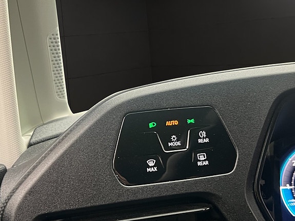 Volkswagen Caddy 25 of 29