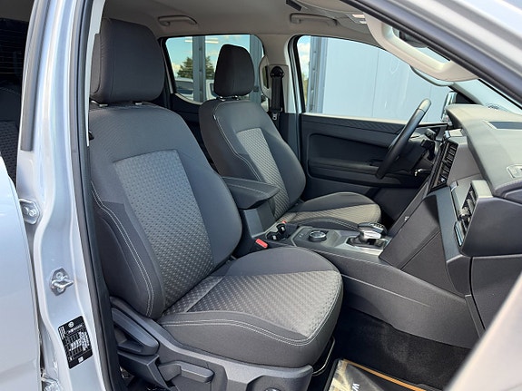 Volkswagen Amarok 17 of 28