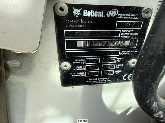 Kompaktlastare Bobcat 463 med redskap 14 of 24
