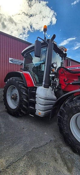 Massey Ferguson 8 S 4 of 17