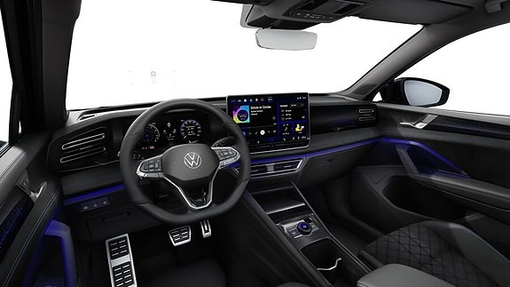 Volkswagen Tiguan 3 of 5