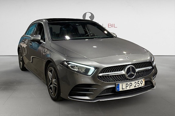 Mercedes-Benz A200 9 of 16