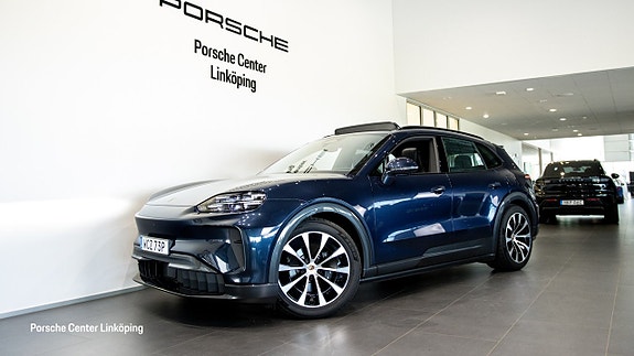 Porsche Cayenne 7 of 27
