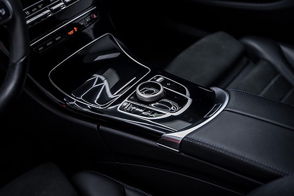 Mercedes-Benz C220 17 of 27