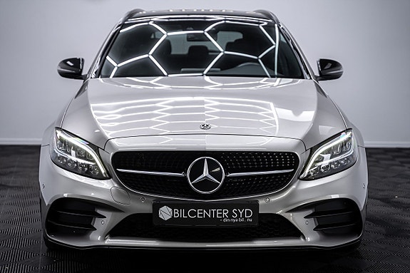 Mercedes-Benz C220 5 of 5