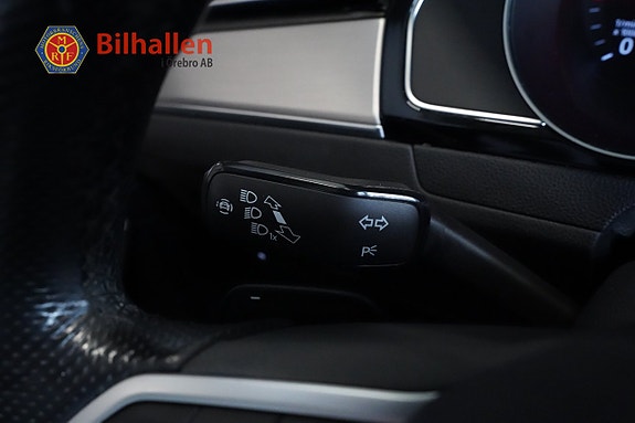 Volkswagen Passat Alltrack 20 of 26