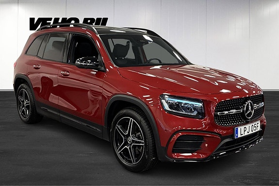 Mercedes-Benz GLB200 2 of 30