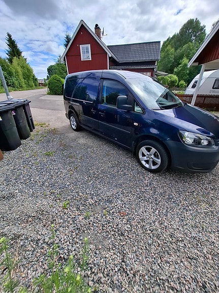 Volkswagen Caddy Maxi 3 of 5