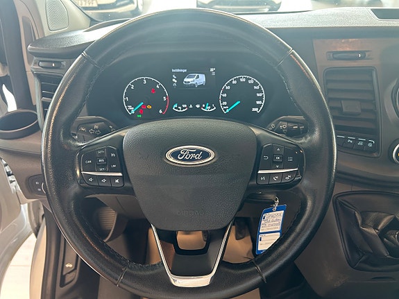 Ford Transit Custom 14 of 14