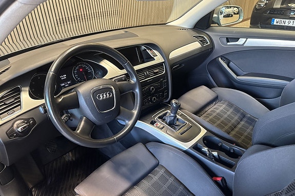 Audi A4 5 of 9