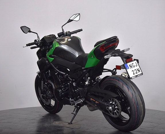Kawasaki Z900  SPARA 5 100kr/ Omgående Leverans! RÄNTEKAMPANJ!  3,45% 5 of 5