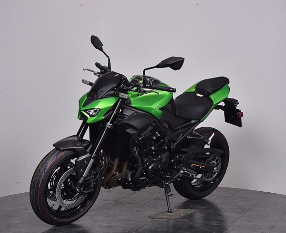 Kawasaki Z900  SPARA 5 100kr/ Omgående Leverans! RÄNTEKAMPANJ!  3,45% 3 of 5