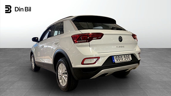 Volkswagen T-Roc 3 of 13