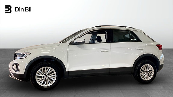 Volkswagen T-Roc 2 of 13