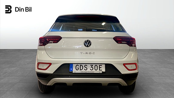 Volkswagen T-Roc 5 of 13