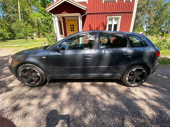 Audi A3 3 of 5