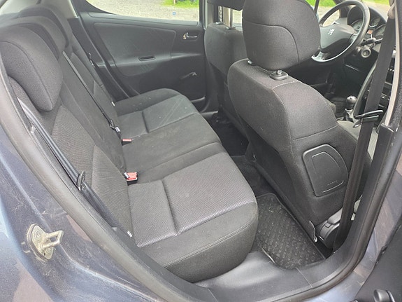 Peugeot 207 10 of 11